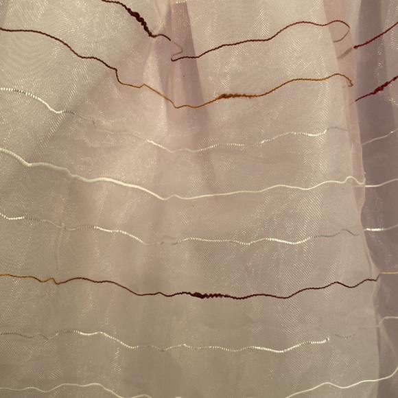 Lavender party dress - Picture 3 of 8